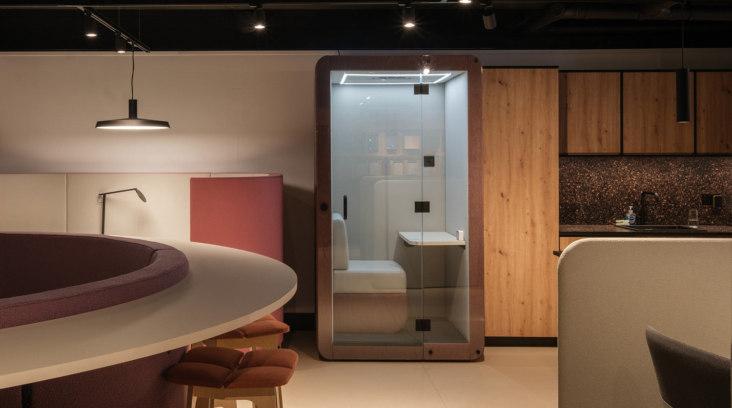 JDD penelope workbooth in a showroom