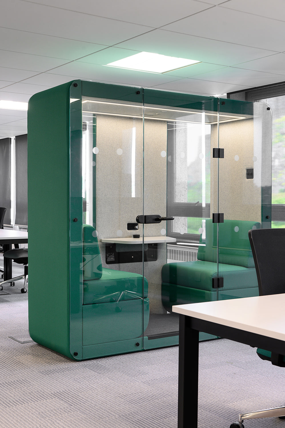jdd bob 2 seat meeting pod with glass door and  bespoke glass back wall