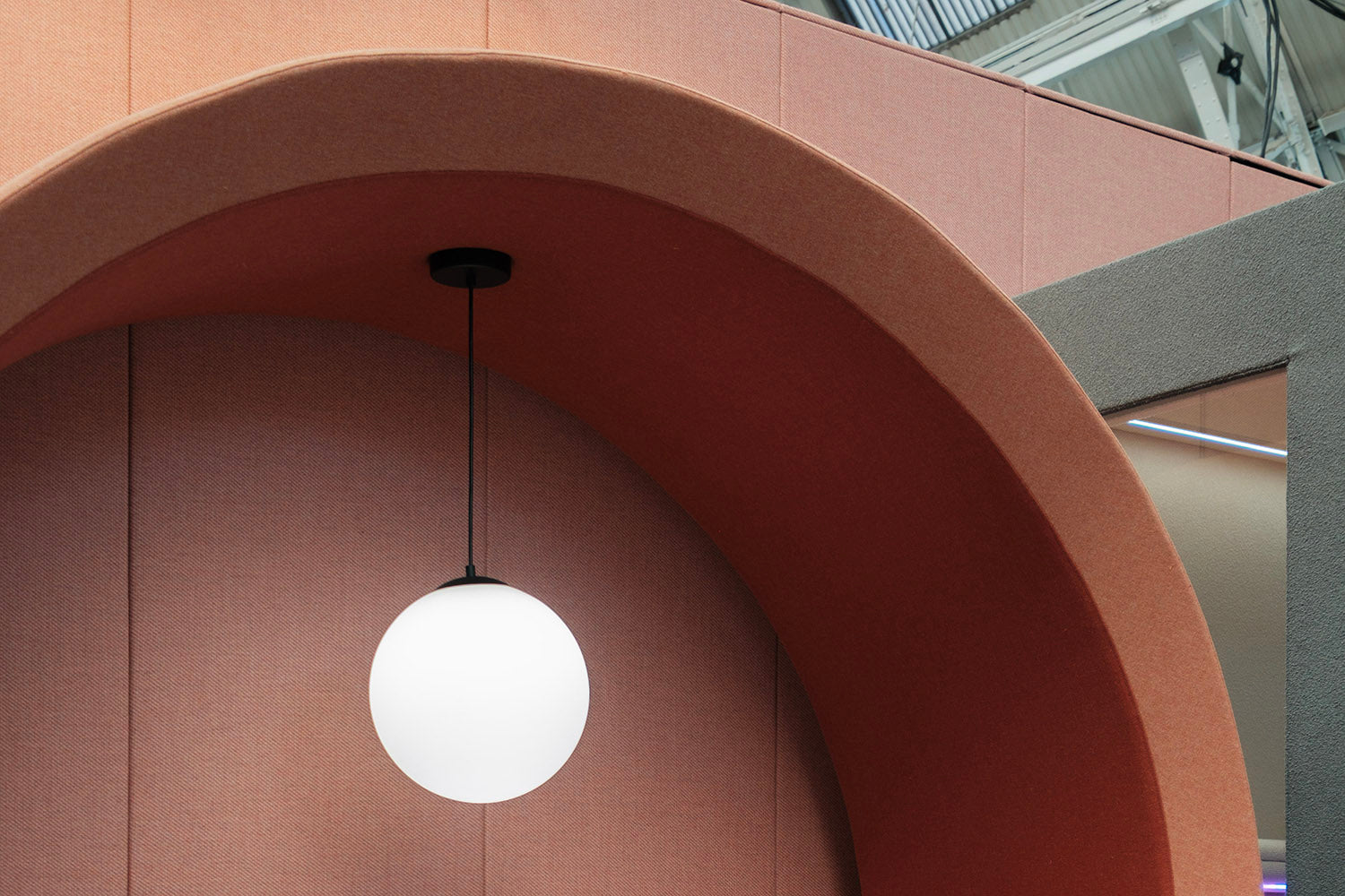 jdd archie meeting pod with pendulum light