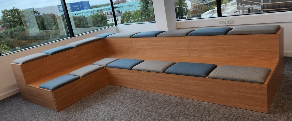 Theo Tiered Office Seating – jddfurniture